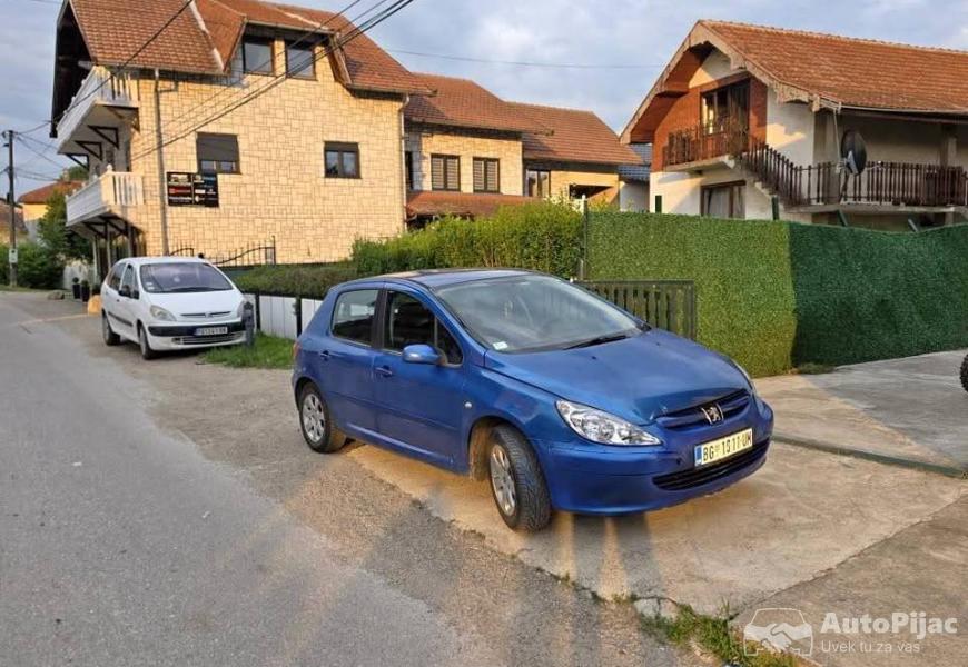 307_pezo_reg_do_10m_2026_vlasnik_2kljuca_2003g_66k_1_polovni_automobili_autopijac.rs