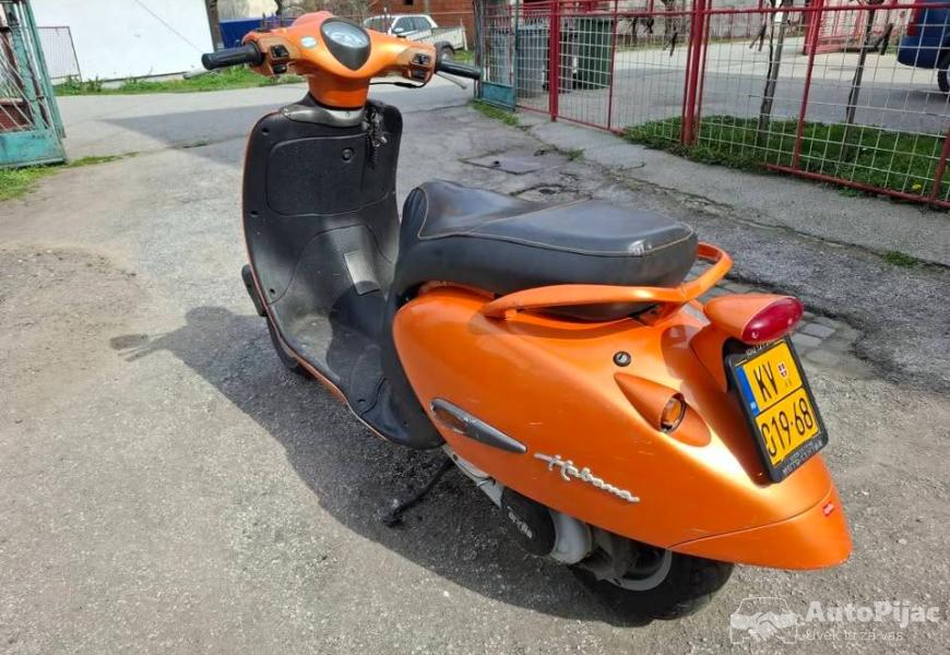 aprilija_habana_4_polovni_automobili_autopijac.rs