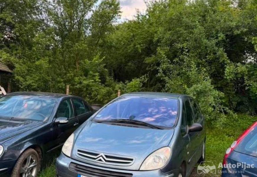 citrojen_pikaso_16_hdi_vlasnik_2006g_reg_do_11m_20_9_polovni_automobili_autopijac.rs