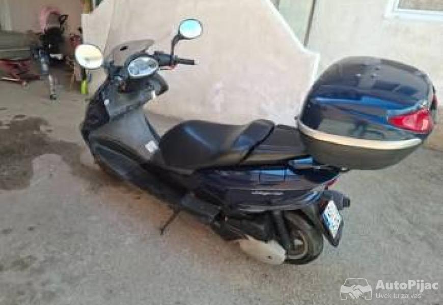 yamaha_majesy_7_polovni_automobili_autopijac.rs