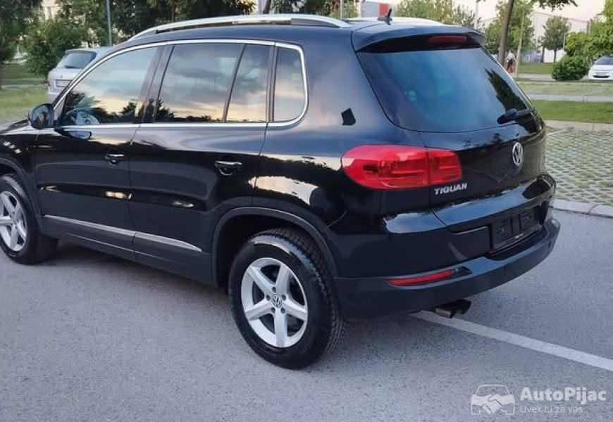 lep_tiguan_2012_14turbo_6brzina_44_174000_km_servi_3_polovni_automobili_autopijac.rs