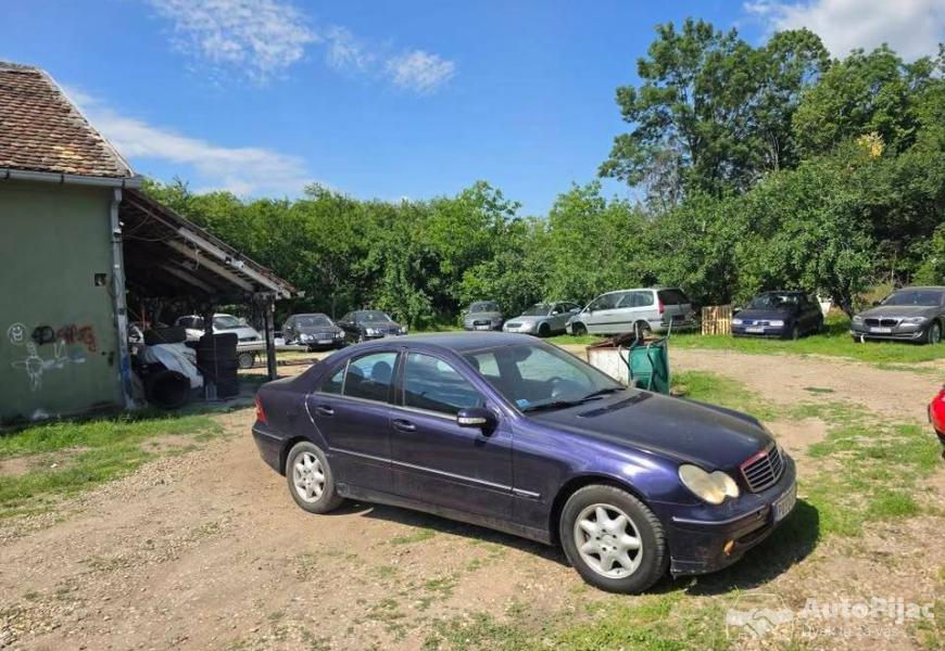 mecka_c200ben_plin_atest_do_8m_a_reg_do_4m_2027_do_10_polovni_automobili_autopijac.rs