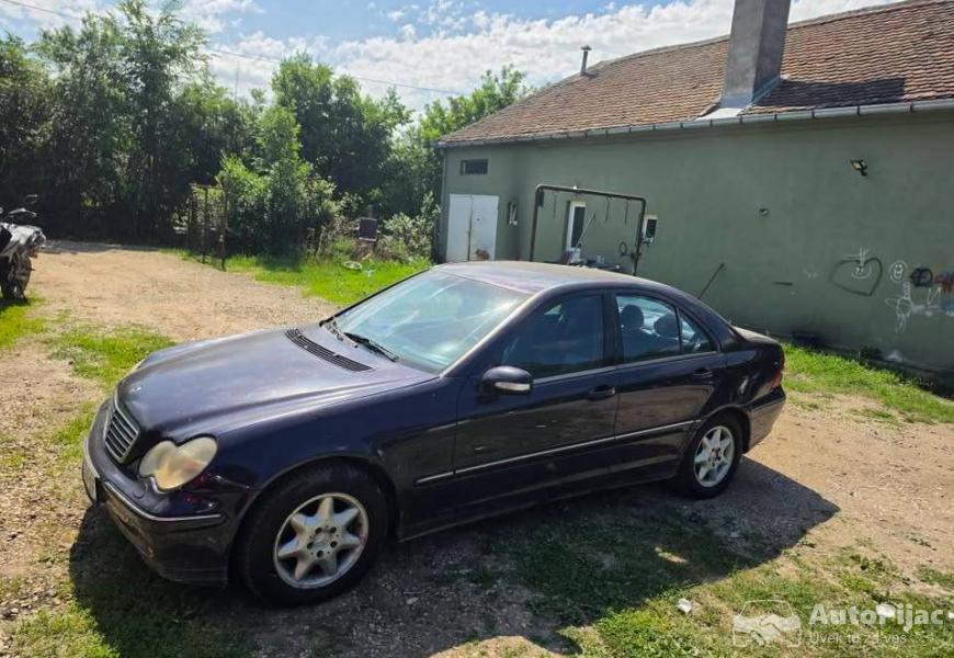 mecka_c200ben_plin_atest_do_8m_a_reg_do_4m_2027_do_3_polovni_automobili_autopijac.rs