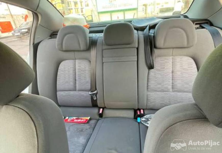pezo_407_12_polovni_automobili_autopijac.rs