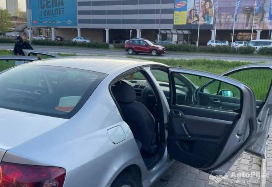 pezo_407_14_polovni_automobili_autopijac.rs