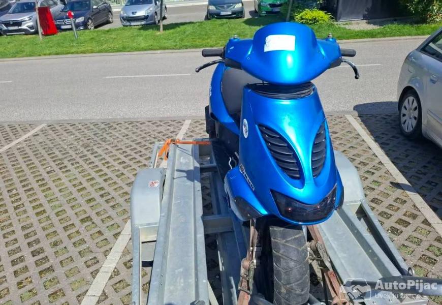 aprilija_sr_6_polovni_automobili_autopijac.rs