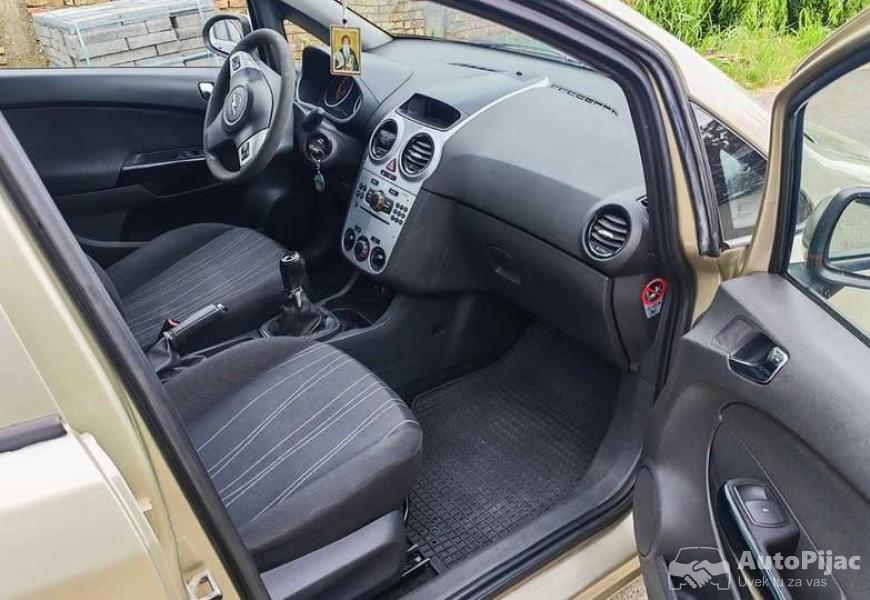 opel_corsa_d_12_benzin_2008_6_polovni_automobili_autopijac.rs