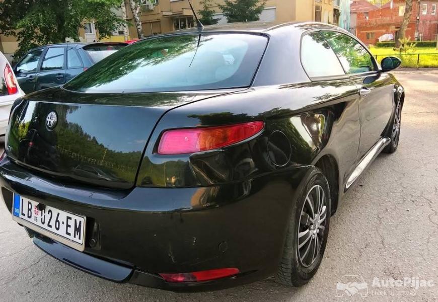 odlicna_gt_2005g_reg112026g_motor_19mjtd_6brzine_t_15_polovni_automobili_autopijac.rs