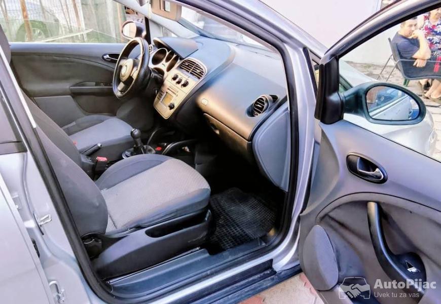 odlican_2006g_reg102026g_klima_motor_16b_menjac_tr_11_polovni_automobili_autopijac.rs