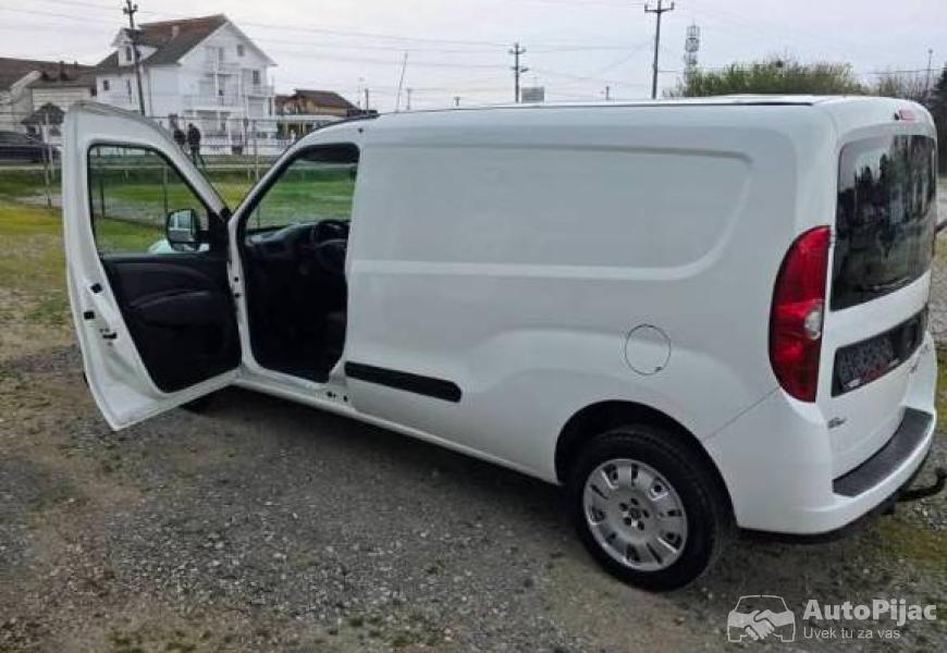 fiat_doblo_13_mjet_maxi_teretni_2012_godiste_ocari_14_polovni_automobili_autopijac.rs