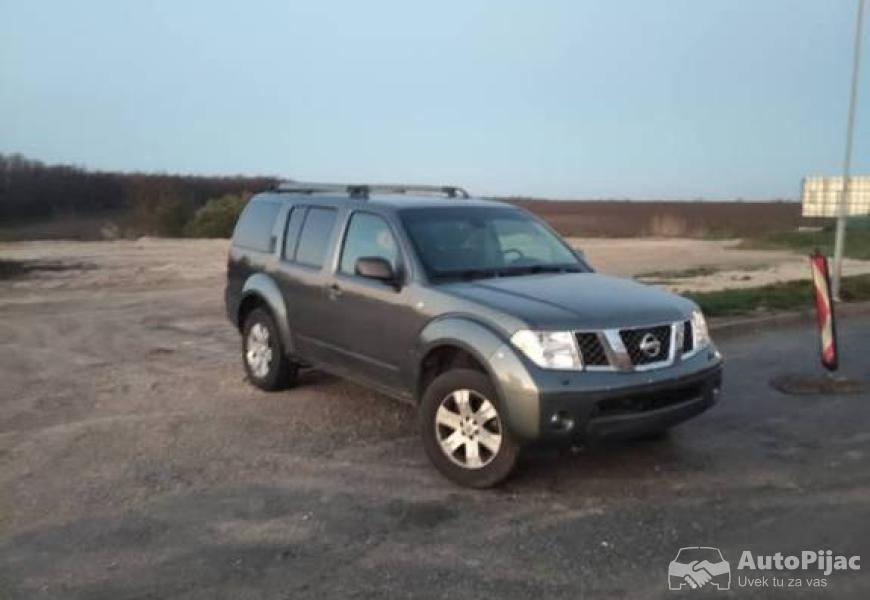 nissan_pathfinder_2_polovni_automobili_autopijac.rs
