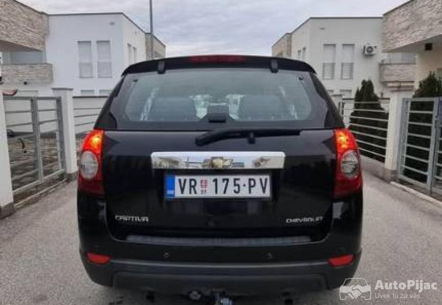 chevrolet_captiva_8_polovni_automobili_autopijac.rs
