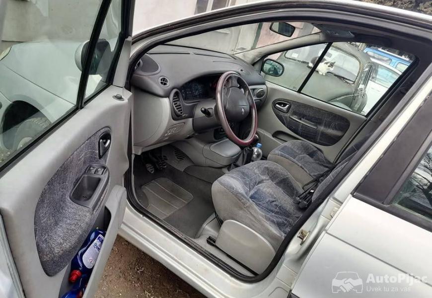 2002_renault_senik_1_16_16v_3_polovni_automobili_autopijac.rs