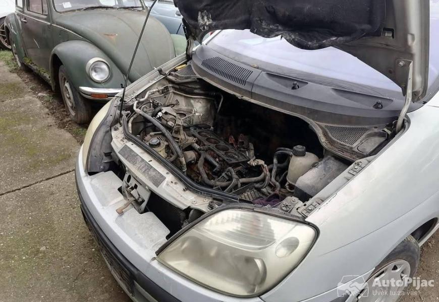 2002_renault_senik_1_16_16v_4_polovni_automobili_autopijac.rs