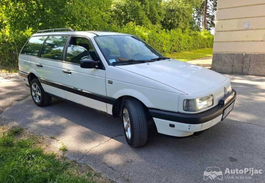 pasat_b3_18_2_polovni_automobili_autopijac.rs