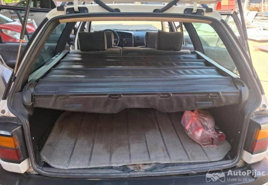 pasat_b3_18_9_polovni_automobili_autopijac.rs