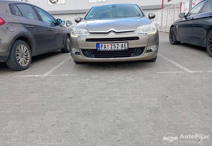 2012_citron_c5_20_hdi_5_polovni_automobili_autopijac.rs