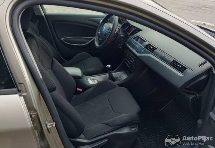 2012_citron_c5_20_hdi_8_polovni_automobili_autopijac.rs