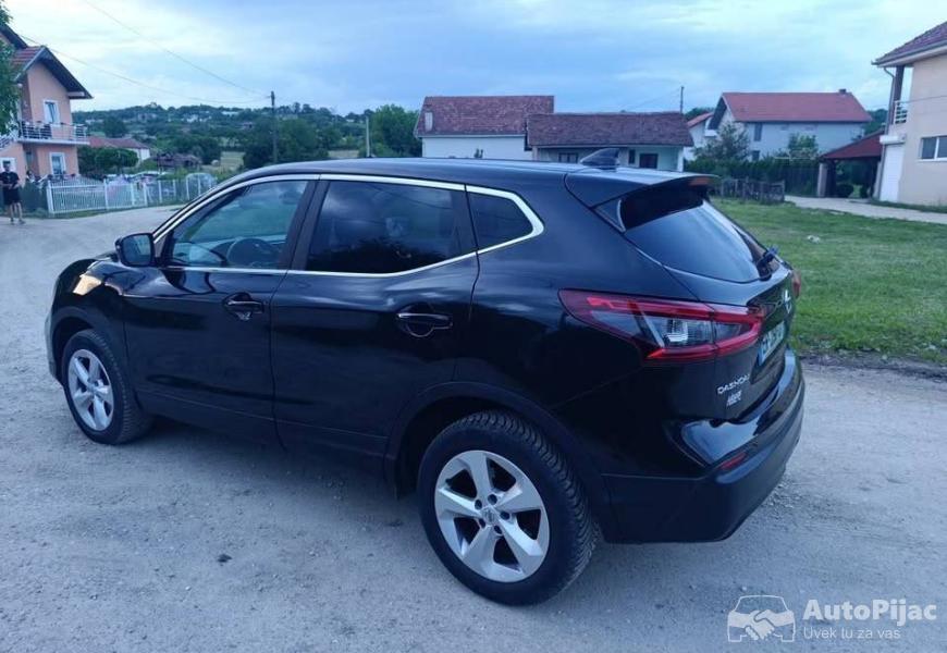 nisan_qashgai_13_polovni_automobili_autopijac.rs