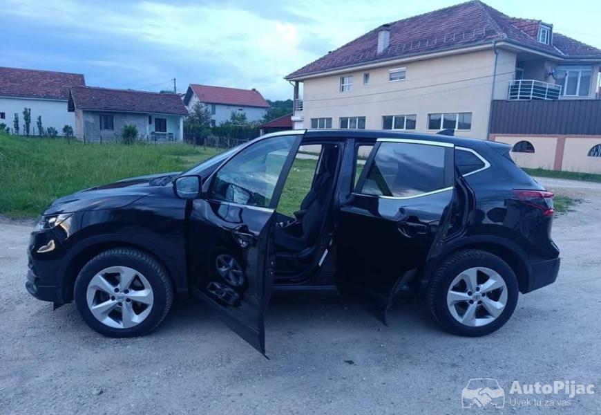 nisan_qashgai_15_polovni_automobili_autopijac.rs