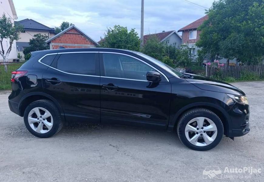 nisan_qashgai_5_polovni_automobili_autopijac.rs