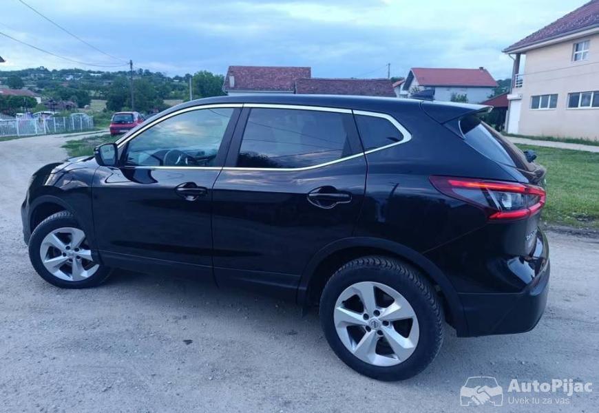 nisan_qashgai_7_polovni_automobili_autopijac.rs