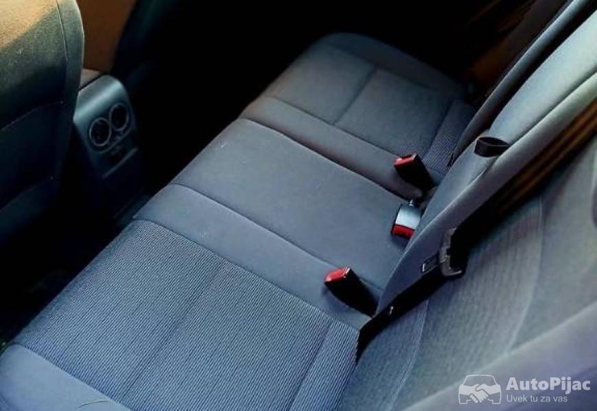golf_plus_8_polovni_automobili_autopijac.rs