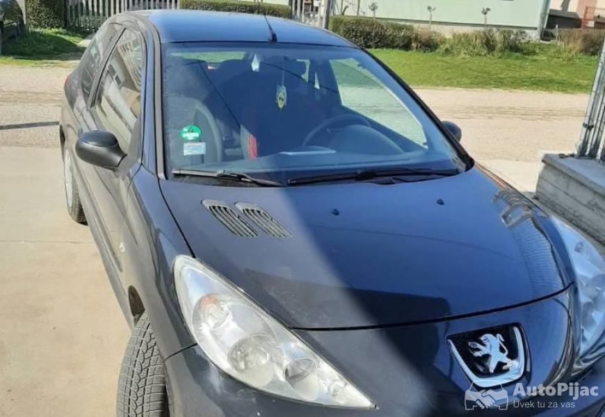 pezo_206_2011_14_hdi_10_polovni_automobili_autopijac.rs