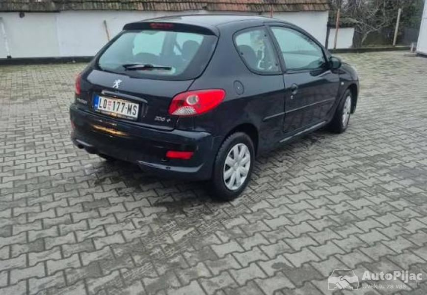 pezo_206_2011_14_hdi_3_polovni_automobili_autopijac.rs