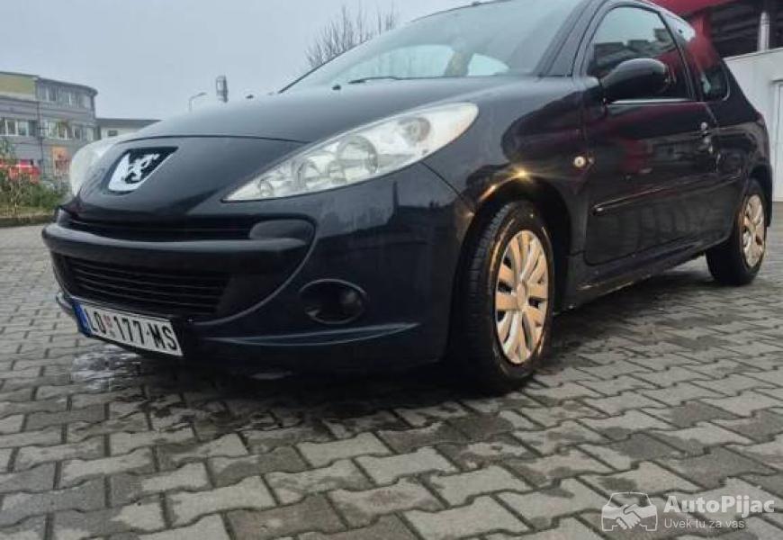 pezo_206_2011_14_hdi_6_polovni_automobili_autopijac.rs