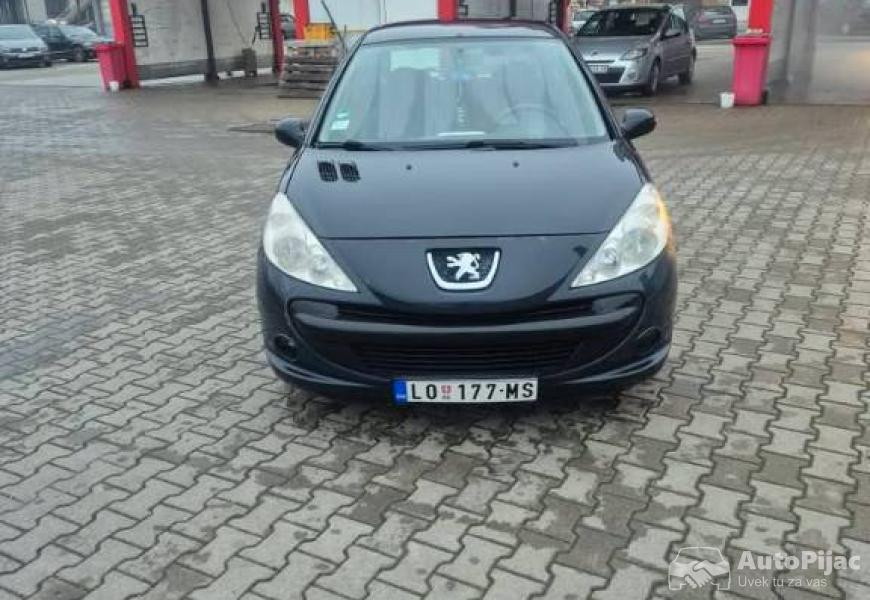 pezo_206_2011_14_hdi_7_polovni_automobili_autopijac.rs