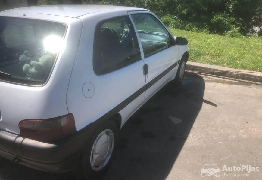 prodaje_se_citroen_saxo_3_polovni_automobili_autopijac.rs