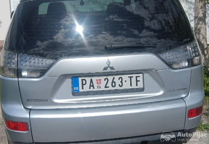 prodajem_menjam_za_skuplji_auto_ispravan_uradjen_v_2_polovni_automobili_autopijac.rs