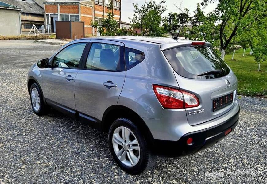 nissan_qashqai_2011god_20_dizel_1_polovni_automobili_autopijac.rs