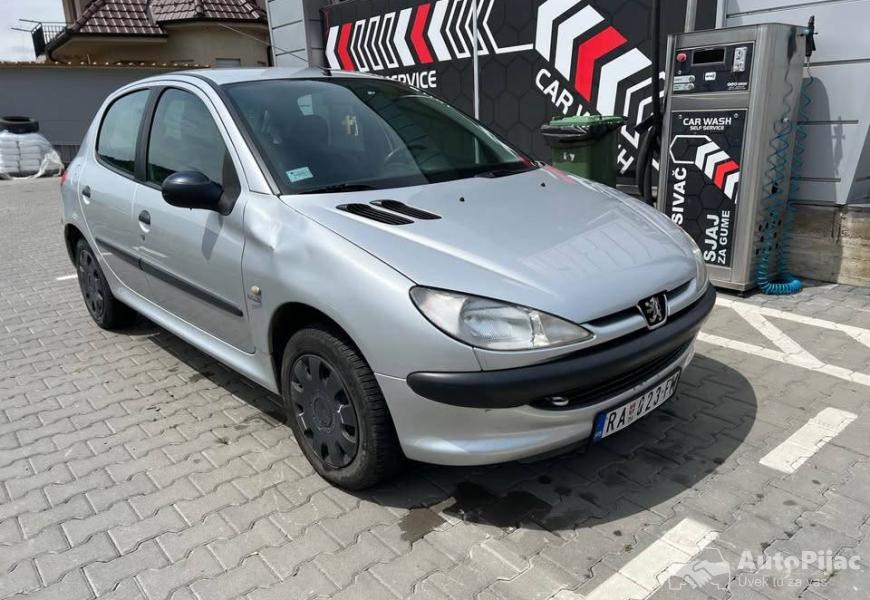 pezo_206_14hdi_5_polovni_automobili_autopijac.rs
