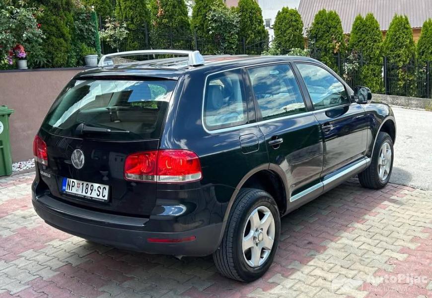 tuareg_r5_25tdi_automatik_4_polovni_automobili_autopijac.rs