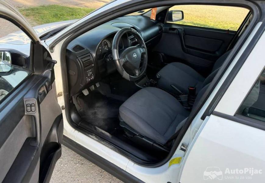 opel_astra_14_benzinac_90_ks_godiste_2006_registro_12_polovni_automobili_autopijac.rs