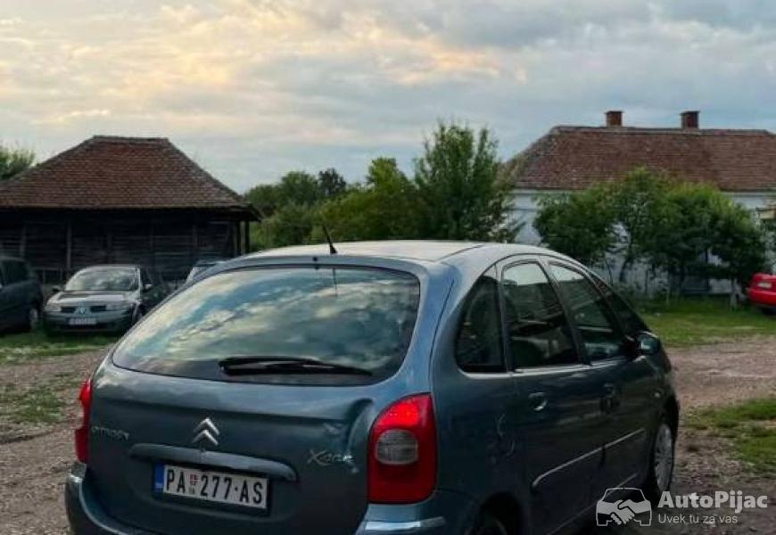 citroen_pikaso_3_polovni_automobili_autopijac.rs