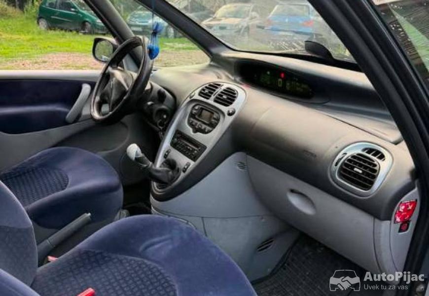 citroen_pikaso_7_polovni_automobili_autopijac.rs