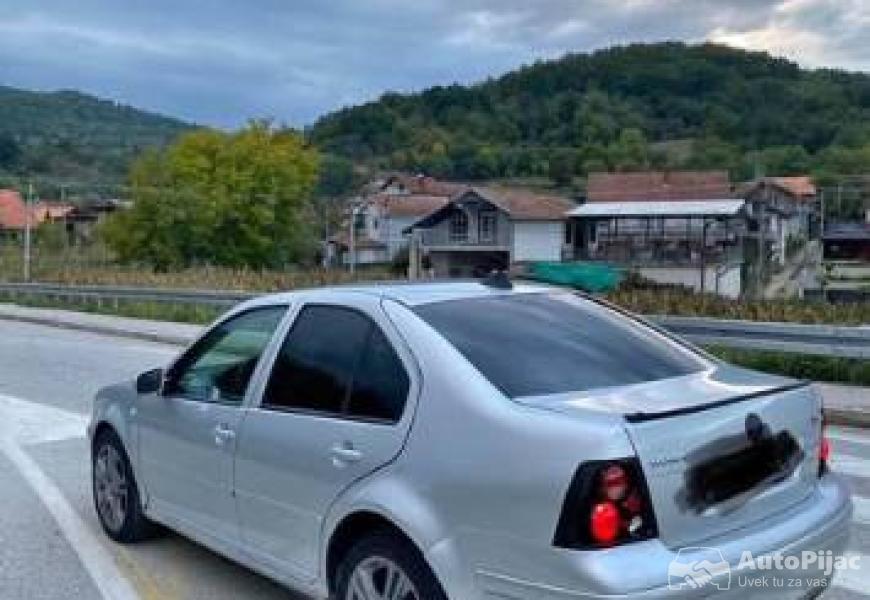 bora_19_tdi_1_polovni_automobili_autopijac.rs