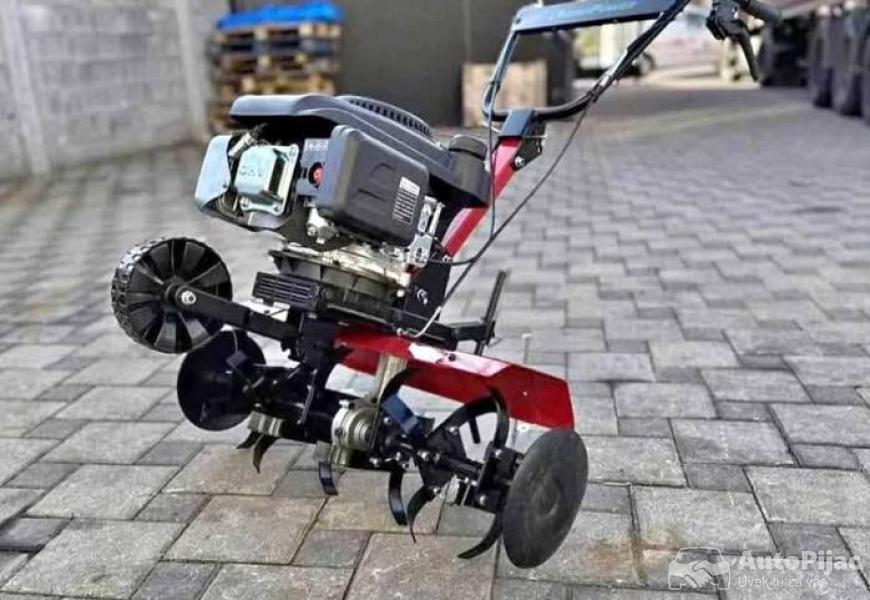 kopacica_honda_1_polovni_automobili_autopijac.rs