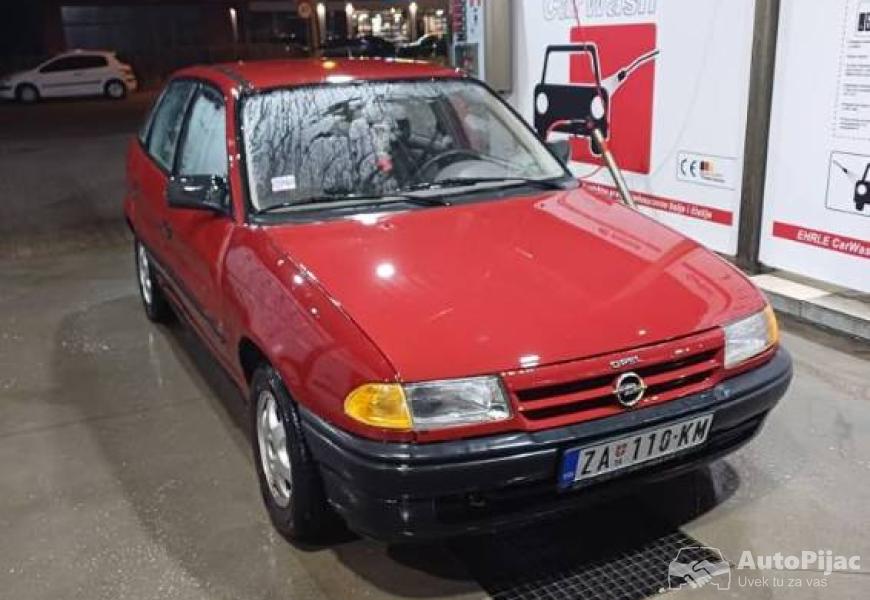 astra_f_16_benz_reg_392026_u_bas_dobrom_i_pristojn_2_polovni_automobili_autopijac.rs