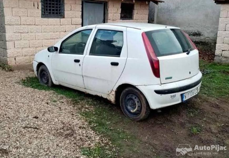prodajem_delove_1_polovni_automobili_autopijac.rs