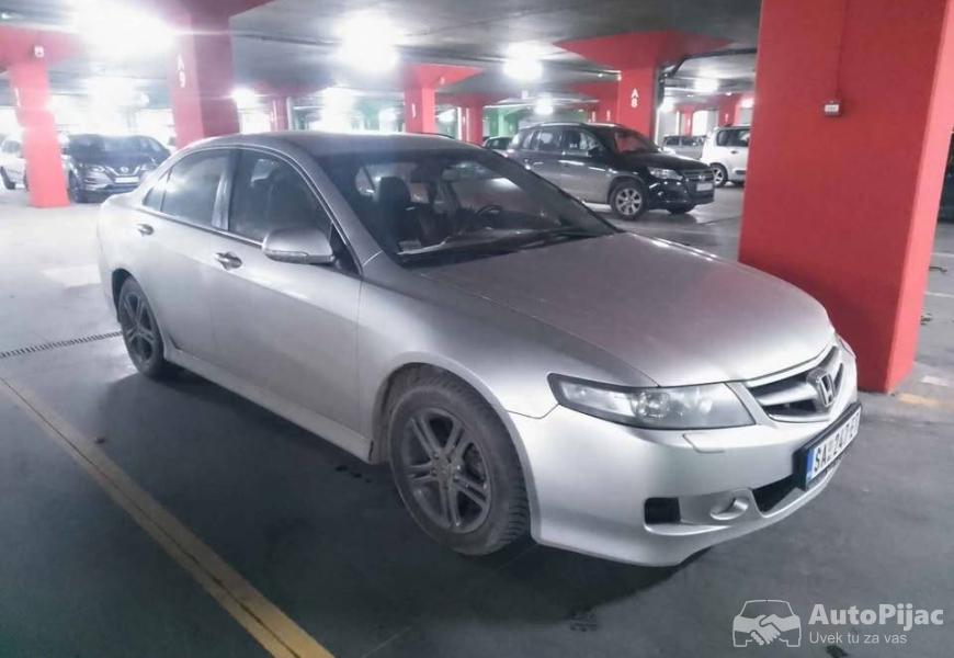 honda_acord_22_3_polovni_automobili_autopijac.rs