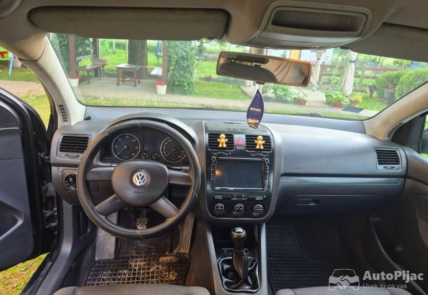golf_5_19_tdi_77_kw_7_polovni_automobili_autopijac.rs