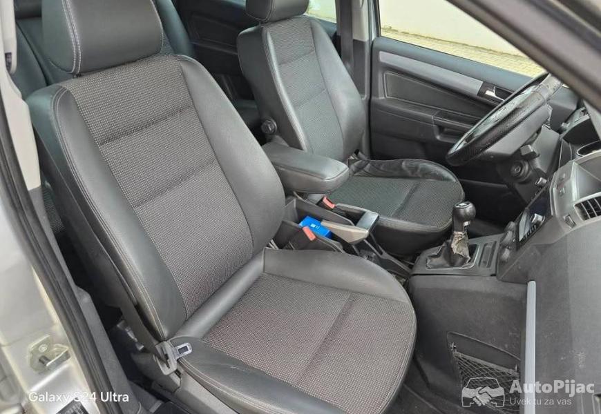 opel_zafira_19cdti_88kw_2006g_7sedista_dobro_stanj_8_polovni_automobili_autopijac.rs