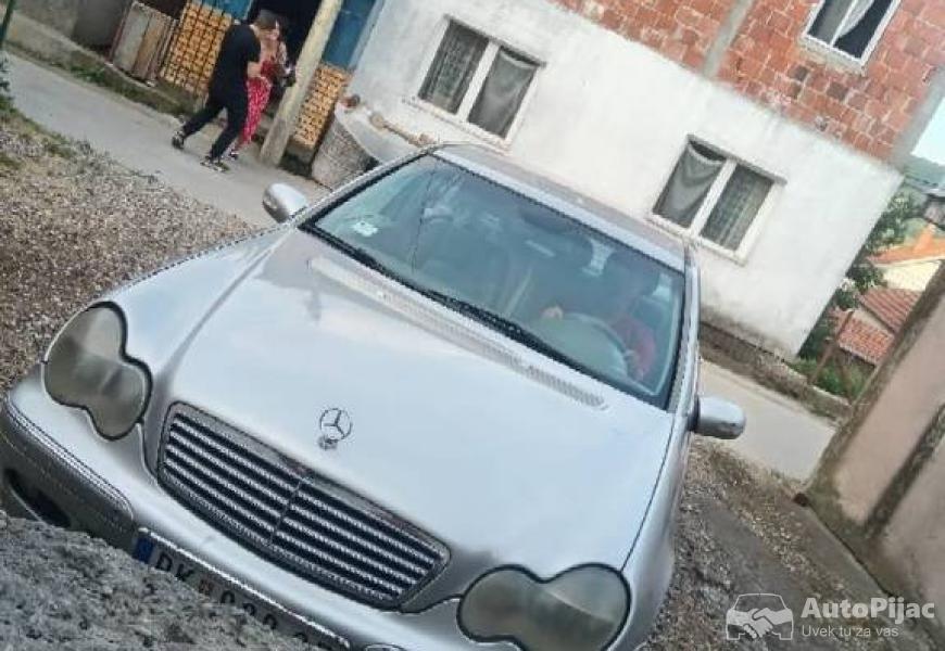 na_prodaju_mercedes_c200_istekla_registracija_2_polovni_automobili_autopijac.rs