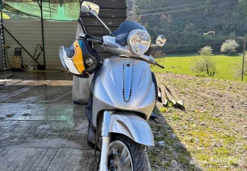 piaggio_beverly_500cc_1_polovni_automobili_autopijac.rs