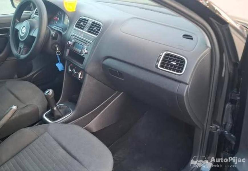 volkswagenpolo12tdi58kw75ks201112_god_5150emoze_za_7_polovni_automobili_autopijac.rs