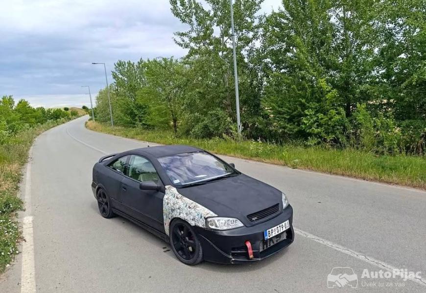 opel_astra_g_bertone_20turbo_1_polovni_automobili_autopijac.rs